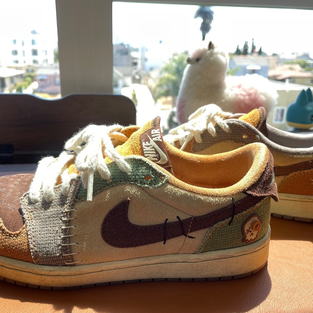 Nike Jordan 1 Low Zion Voodoo 8